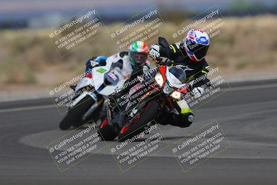 media/Sep-11-2022-SoCal Trackdays (Sun) [[81b7e951af]]/Turn 16 (945am)/